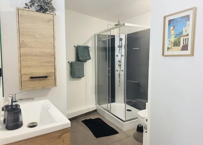 Maisonnette Vieille - Port 2 Min Away * Antibes